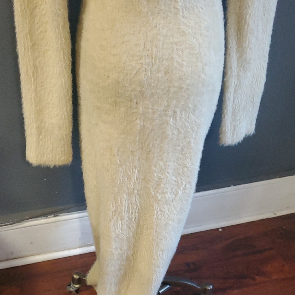 Emory Park Cream Fuzzy  Long Cardigan Sweater - Picture 8 of 10